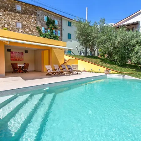 Beautiful In Smarje With Kitchen *