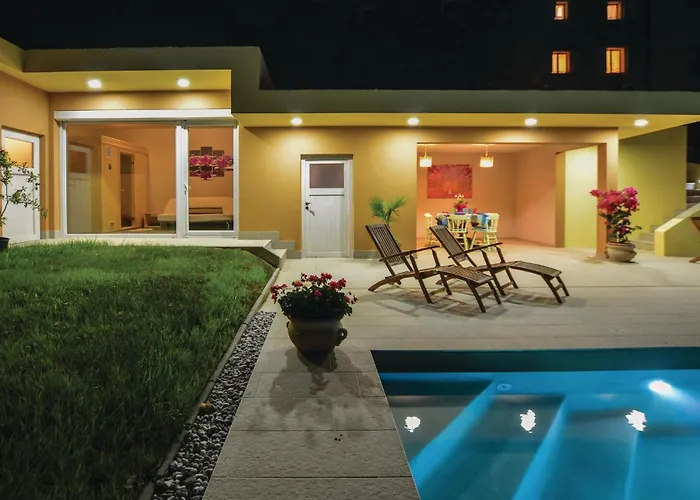 Vikendica Beautiful In Smarje With Kitchen *